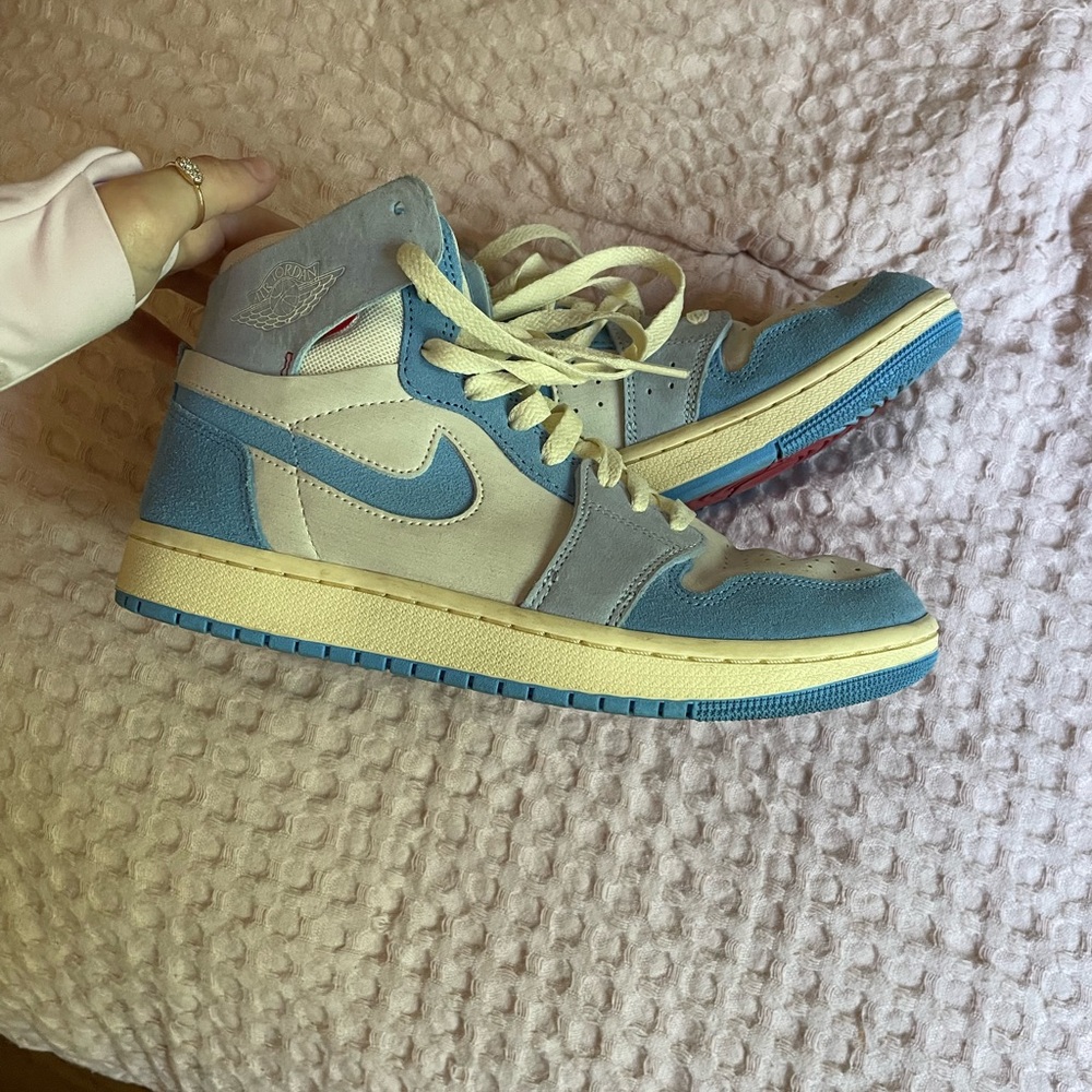 jordan sneakers size 7.5